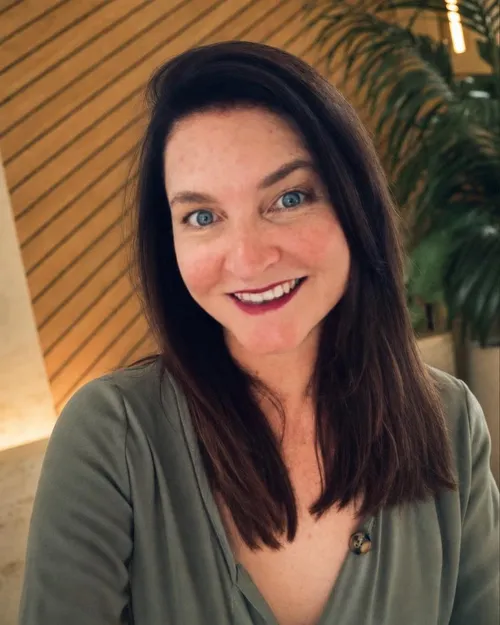 Brooke, Administration & Bookings at Constellation Therapies